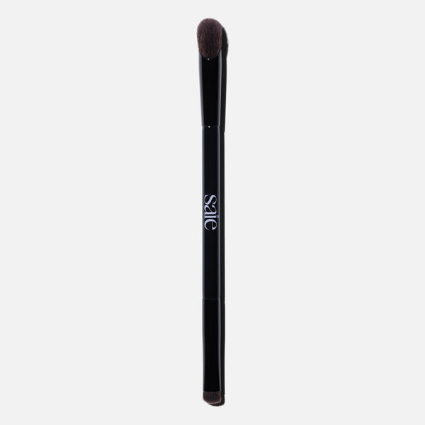 The Double-Ended Eyeshadow Brush